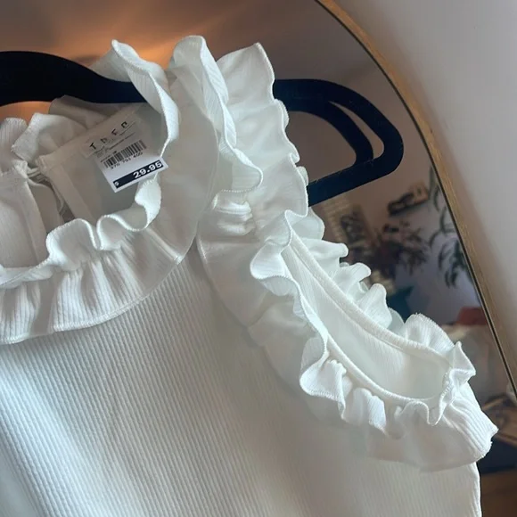 White Sleeveless Ruffle Top Bodysuit - Picture 3 of 5